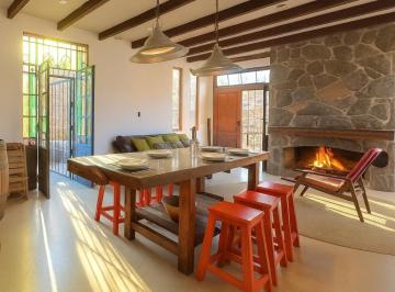 Casa · 206m² · 6 Ambientes · 2 Cocheras · La Calera | Diquesito | Cordoba