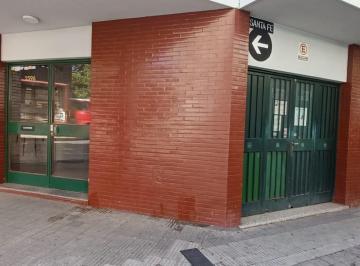 Casa · 110m² · 6 Ambientes · 1 Cochera · Alquilo Planta Baja Uso Comercial