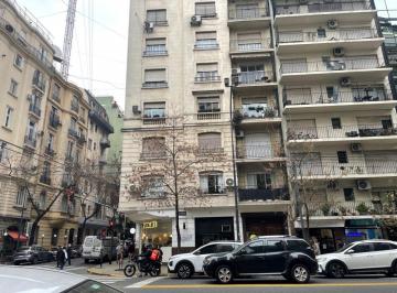 Departamento de 4 ambientes, Recoleta · Semipiso 4 Ambientes Edificio Frances Av Pueyrredon Esquina Arenales
