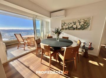 Foto1 · Apartamento en Venta 4 Dorm. con Vista Al Puerto