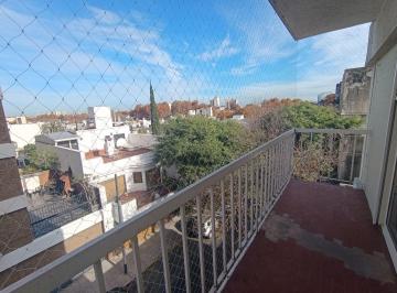 Departamento · 50m² · 2 Ambientes · Departamento 2 Ambientes Frente Balcon Alquiler en Flores