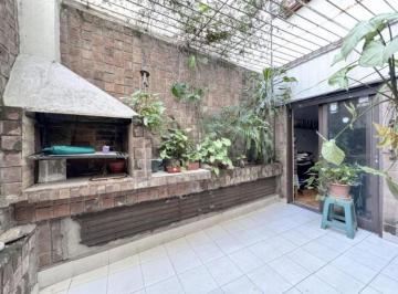Departamento · 121m² · 4 Ambientes · 1 Cochera · Venta Depto. 4 Ambientes con Dep./escr. y Cochera