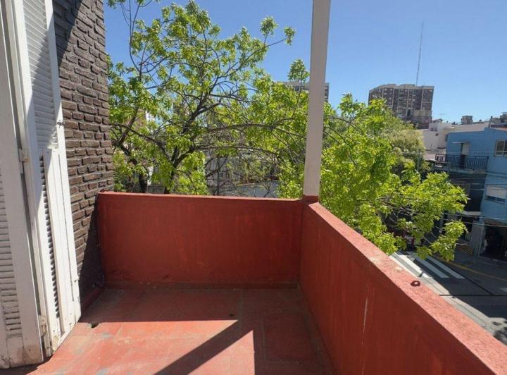 Venta Depto 2 Amb Balcon Caba Zona H. Britanico