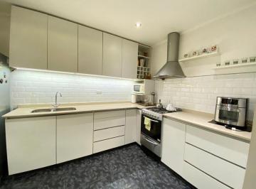Casa · 95m² · 3 Ambientes · 1 Cochera · Casa 3 Ambientes Venta Longchamps Impecable Estado