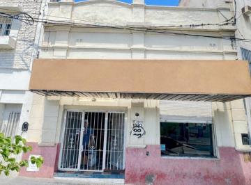 Local comercial · 296m² · Vende Local Comercial con Galpon