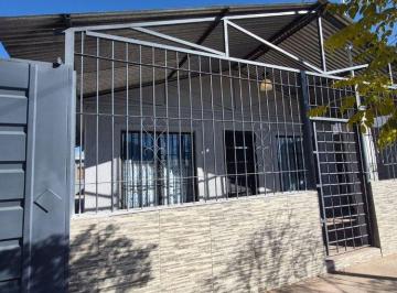 Casa · 80m² · 4 Ambientes · 2 Cocheras · Venta Casa en Perdriel – Barrio Viñas del Malbec
