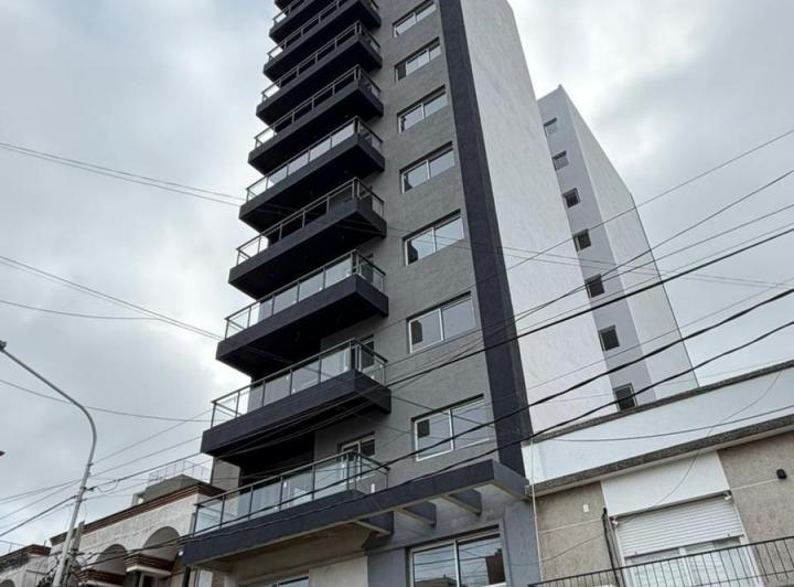 Desarrollo vertical · Martin Fierro 132, Wilde Centro
