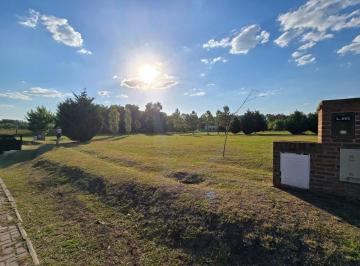 Terreno · 1100m² · Venta Lote en Barrio Cerrado El Cardal II Campana