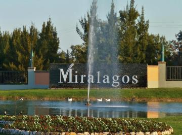 Casa de 4 ambientes, La Plata · Casa en Venta en Miralagos - 4 Ambientes
