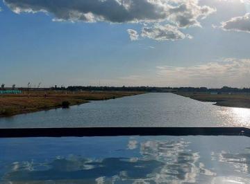 Terreno · 500m² · Terreno de 500 m² en Funes Lakes - Financiacion