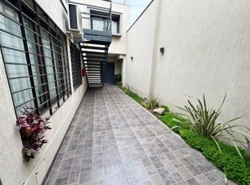 Departamento en Venta de 3 ambientes Barraquero · Venta Departamento de Categoría a m de Calle San Martin, Godoy Cruz