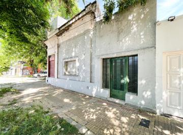 PH · 93m² · 4 Ambientes · Venta PH La Plata 2 Dorm. Patio Oportunidad