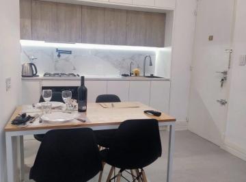 Departamento · 34m² · 2 Ambientes · Alquiler 2 Amb con Patio Al Frente - Pb - Amoblado