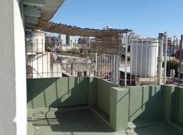 Departamento · 49m² · 3 Ambientes · Departamento en Venta - 2 Dorm. 2 Baños - Avellaneda