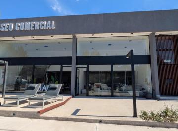 Oficina comercial · 51m² · 1 Ambiente · 1 Cochera · Oficina en Venta con Renta | Ideal Para Inversión | José Hernández