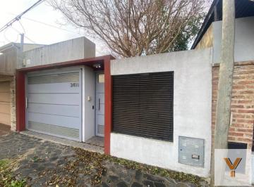 PH · 56m² · 3 Ambientes · 1 Cochera · PH en Venta - 2 Dorm. 1 Baño - Villa Elvira