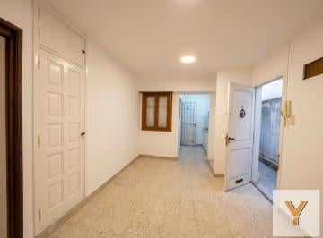 PH · 52m² · 2 Ambientes · PH en Venta - 1 Dormitorio 1 Baño - La Plata
