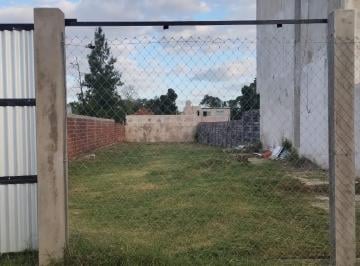 Terreno · 375m² · Terreno en Venta - 375 m² - Villa Parque Sicardi, La Plata