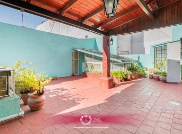 PH · 149m² · 4 Ambientes · Venta PH 4 Ambientes Dependencia 149 m² Patio Terraza Quincho Parrilla Parque Chacabuco Impecable