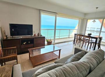 Departamento · 55m² · 2 Ambientes · 1 Cochera · Semipiso de 2 Ambientes en Viamonte y Moreno | Balcón | Cochera Cubierta