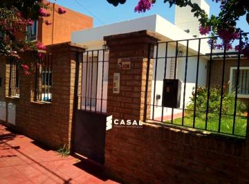 Casa de 2 ambientes, Córdoba · Parque Horizonte - Casa Una Planta - 1 Dormitorio - Patio