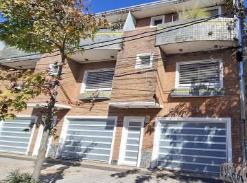 Casa · 185m² · 5 Ambientes · 2 Cocheras · Casa en Venta 5 Ambientes Villa Bosch con Cochera, Patio y Parrilla