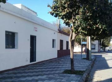 Departamento de 3 ambientes, Córdoba · Alquilo! Dpto 1 Dorm con Patio Barrio Los Paraisos! No Abona Expensas!