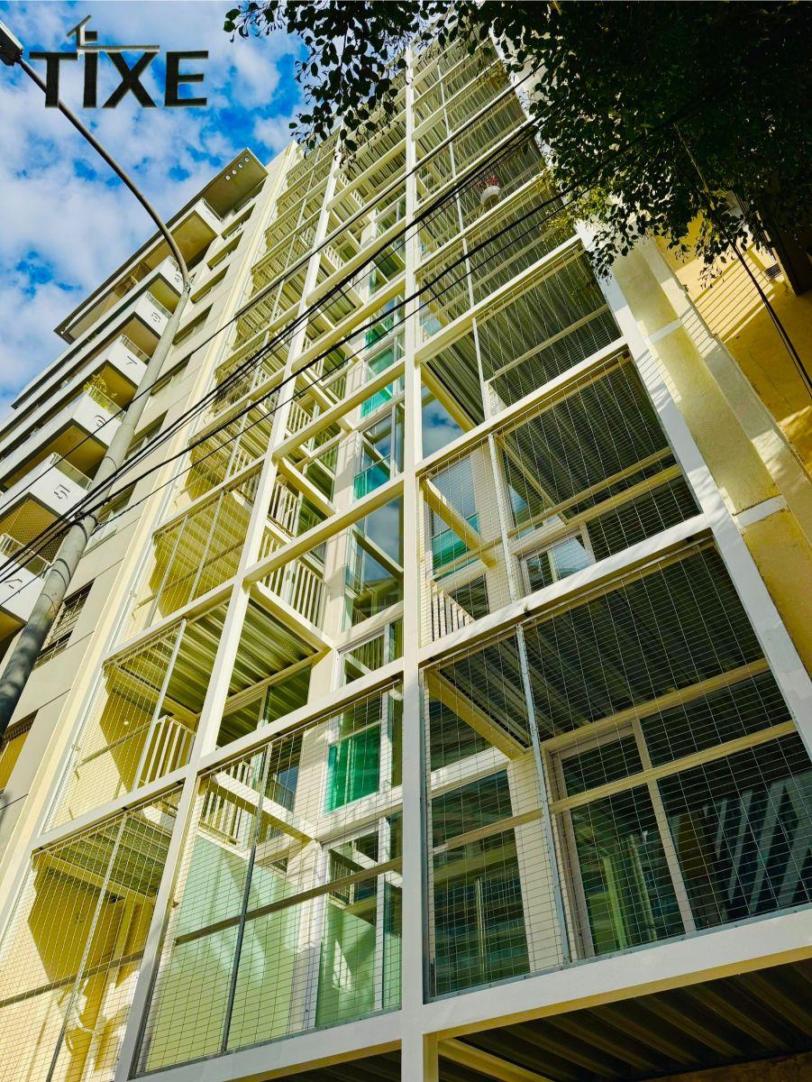 Avenida Ricardo Balbin 2600