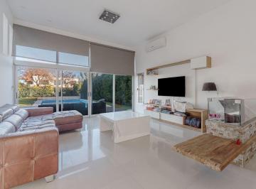 Casa de 4 ambientes, Escobar · Casa en Venta Haras Santa Maria Las Lomas