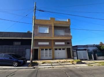 JAP-JAP-2469_2 · Alquiler - PH 3 Ambientes con Patio y Espacio Multifuncional en La Tablada