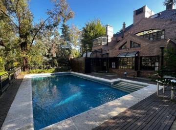Casa de 8 ambientes, Esteban Echeverría · Casa en Venta en Saint Thomas Norte, Canning