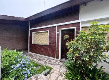 Casa · 119m² · 4 Ambientes · 1 Cochera · Venta Casa 4 Ambientes Monte Grande Apto Credito