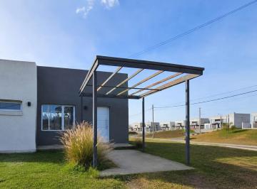 PH · 71m² · 3 Ambientes · 1 Cochera · Casa en Venta 2 Dorm. y Patio