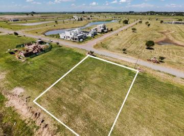 Terreno , Santo Tomé · Terreno 960 m² en Venta en Country Nuevos Aires