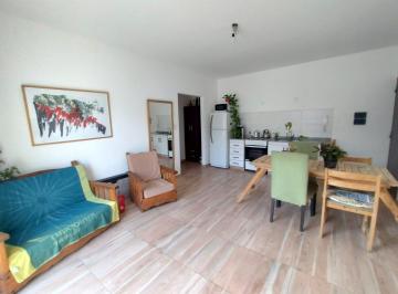 PH · 38m² · 2 Ambientes · PH en Caseros Oportunidad Inversores Sin Expensas!
