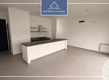 Casa · 80m² · 3 Ambientes · 1 Cochera · Duplex Dos Habitaciones con Calefaccion
