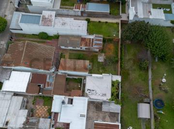 Terreno de 4 ambientes, La Plata · Lote con Casa a Demoler