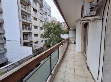Departamento · 130m² · 4 Ambientes · 1 Cochera · Semipiso 5 Ambientes en Belgrano