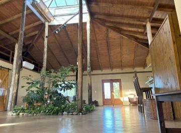 Casa · 400m² · 7 Ambientes · Casa en Venta o Alquiler en Chacras del Parana, Lima, Zarate
