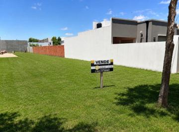 Terreno , Ricardone · Terreno de 552 m² en Venta en Ricardone