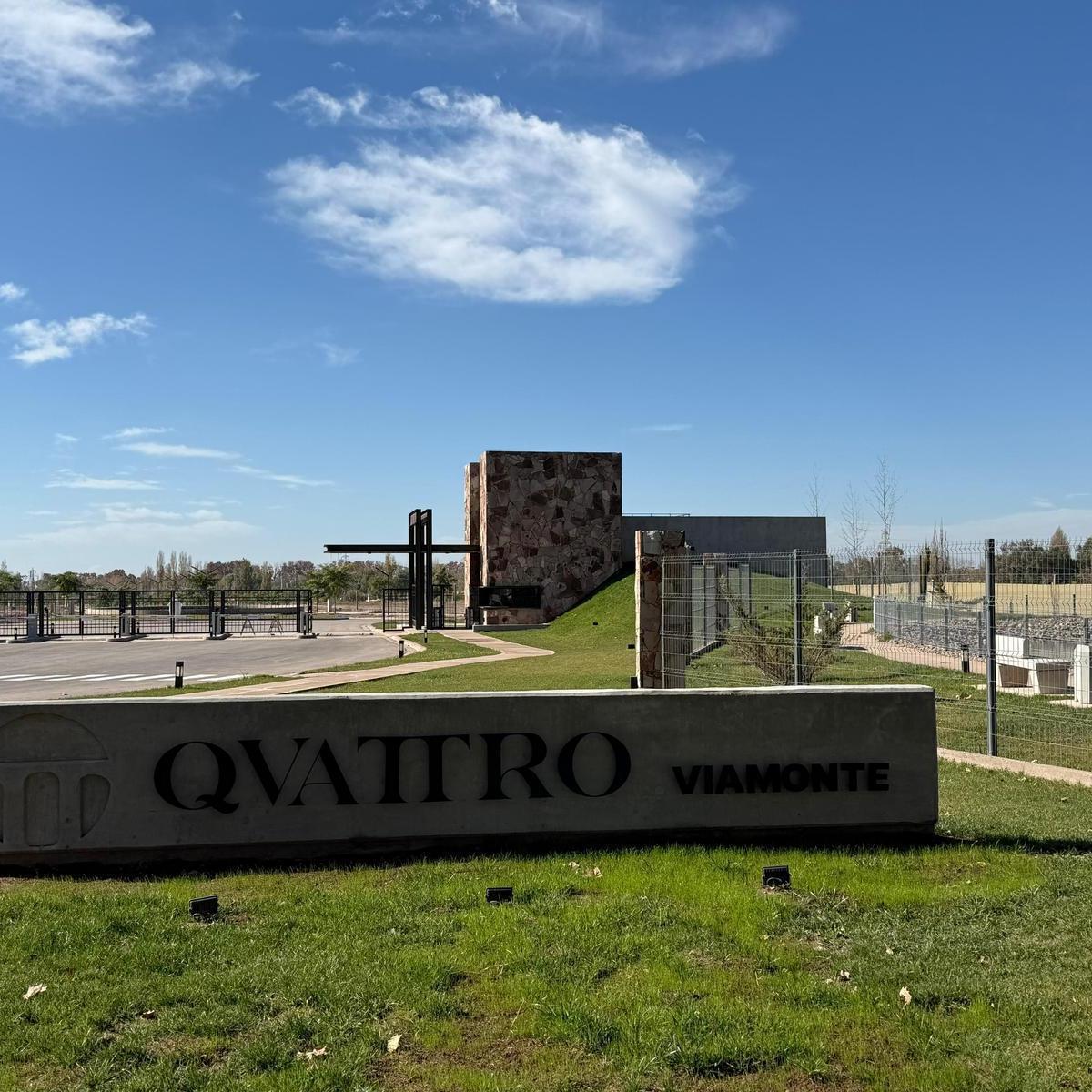 B° Qvattro Viamonte, Luján de Cuyo, Mendoza