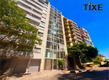 Departamento de 1 ambiente, Belgrano · Monoambiente con Patio, Parrilla, Luz y Sol. Amenities.