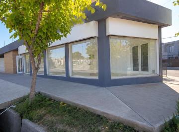 Local comercial · 90m² · 4 Ambientes · Local Comercial en Alquiler