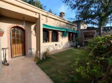 Casa de 5 ambientes, Córdoba · Casa 3 Dorm. | Patio y Asador! | Barrio San Martín | Apta Crédito