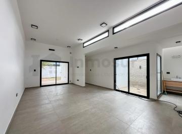 Casa · 105m² · 3 Ambientes · 2 Cocheras · Duplex en Venta2 Dorm Planta Baja Terrazas de Manantiales