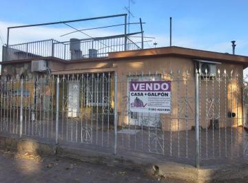 Casa de 3 ambientes, General San Martín · Oportunidad de Inversión – Vivienda + Galpón en Venta