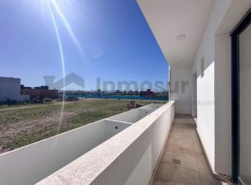 Casa · 130m² · 4 Ambientes · Duplex en Venta 3 Dorm Prados de Manantiales
