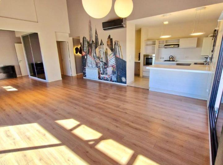 Departamento · 108m² · 5 Ambientes · 1 Cochera