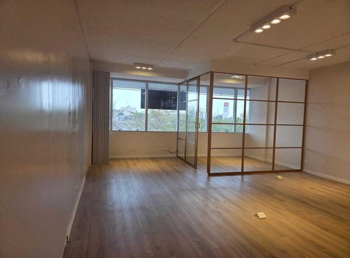 Oficina comercial · 59m² · 1 Cochera