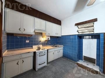 Casa en Venta de 4 ambientes Gerli · Casa 4 Ambientes con Fondo, Quincho y Garage en Gerli!